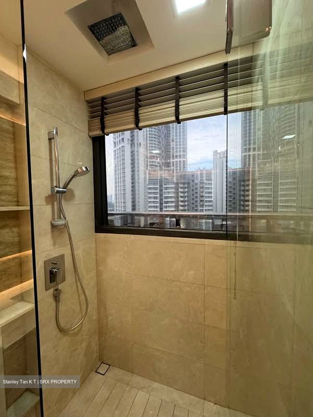 Commonwealth Towers (D3), Condominium #585358211